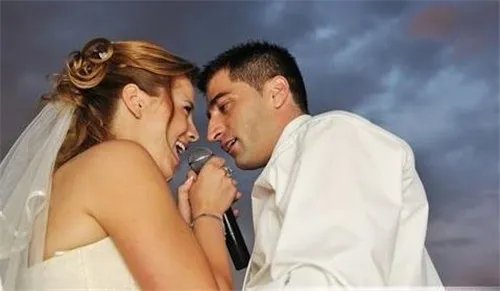 结婚喜庆歌曲有哪些  20首流行的结婚歌曲推荐