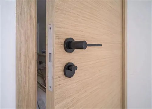 木门安装方法是什么