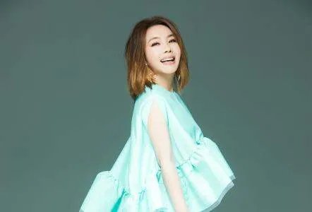 我想念你的吻歌词