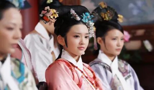 《甄嬛传》祺贵人扮演者是谁？