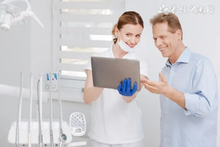 兰蔻香水哪款最受欢迎_兰蔻香水哪款最好闻