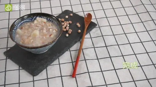 山药薏米芡实粥的做法