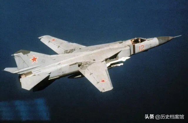 米格23这飞机到底什么水平，按照苏联人分法和米格21不是一代的啊。和F15这种区别到底在哪里？