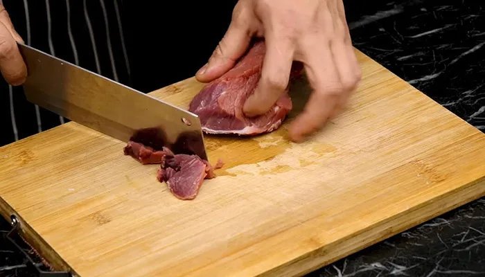 干炸里脊的家常做法 怎么炸里脊好吃