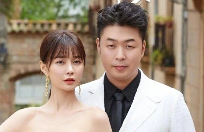 杜海涛和沈梦辰清空了对方相关微博，两个人之间发生什么事情了？