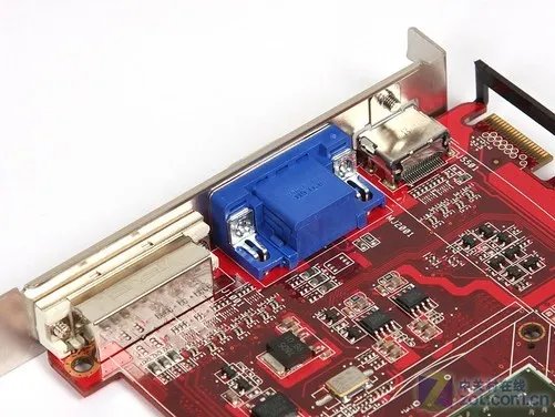 差距太吓人 3大版本HD4770做工用料PK