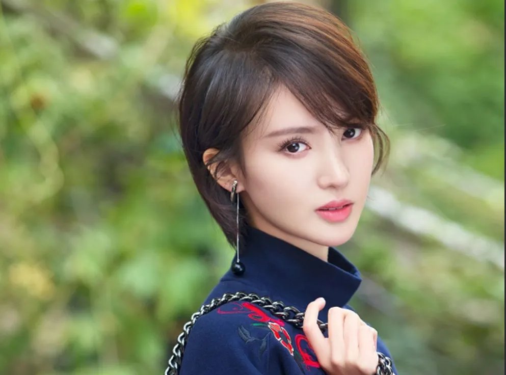 贾乃亮综艺复出后爱火再燃，疑似走出情伤？