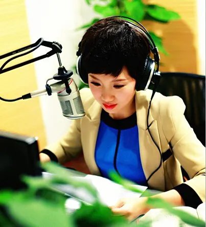 太仓新闻联播主持人叫什么名字？