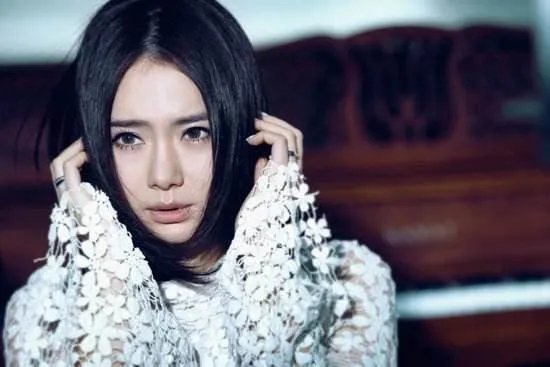 戚薇的歌有哪些比较好听，她是一个什么样的人？