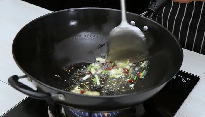 糖醋白菜的正宗做法 糖醋白菜怎么做好吃