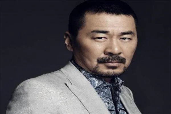 中国十大视帝排行榜:张嘉译大器晚成,第十位很低调