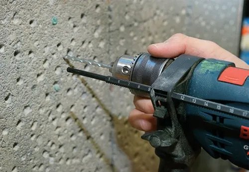 博世电钻怎么换钻头