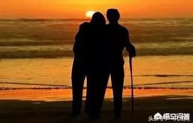 以“生死绝恋”为题,该怎么写一首藏头诗?