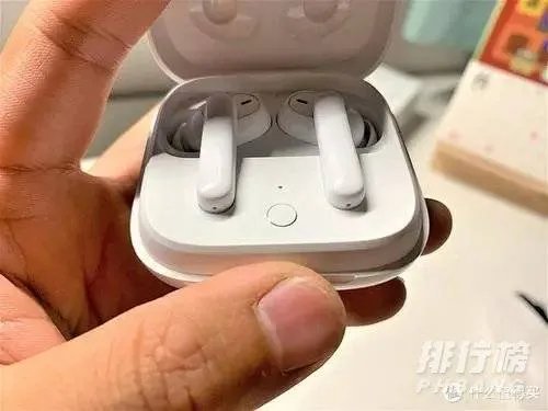 降噪耳机性价比最好的是哪款_性价比高的降噪耳机推荐