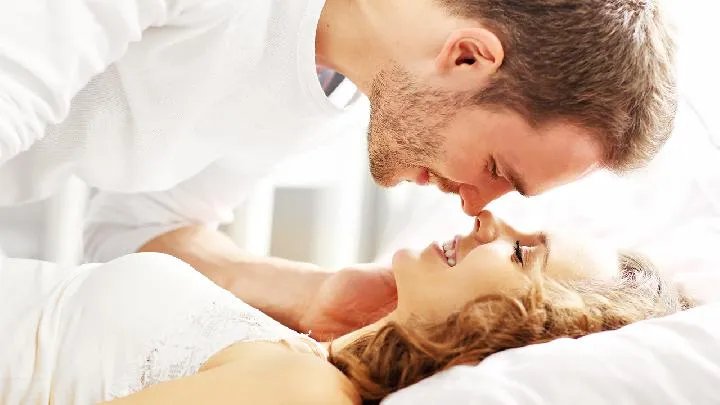 感受爆裂的高潮快乐 性学家教你方法让夫妻性生活升级