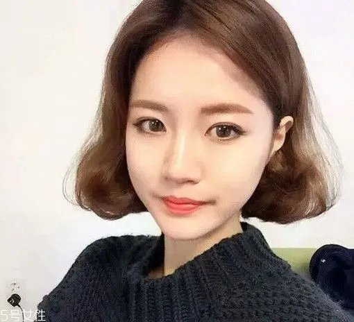 2022最流行的短发发型女图片 2022年春夏流行发型推荐