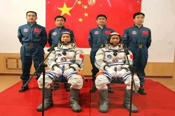 太空行走中国第一人