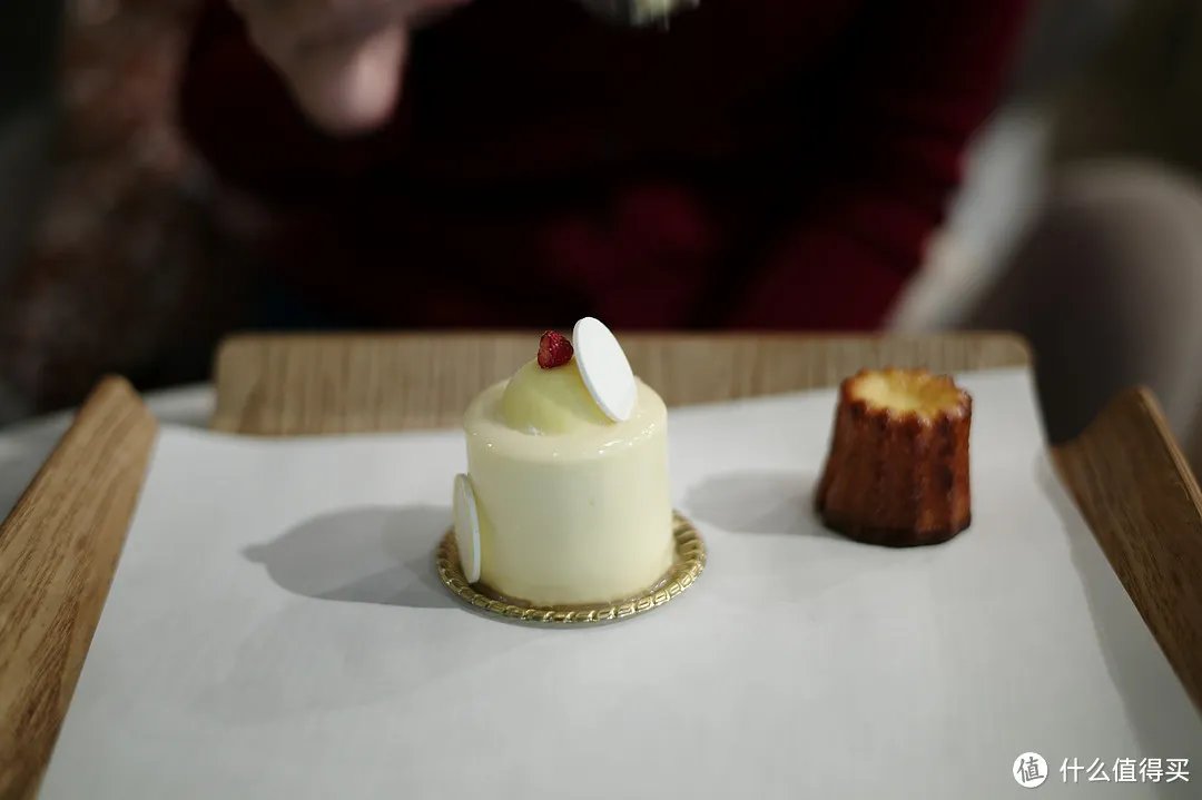 一台2009年上市的Leica 徕卡 M9 数码相机是否值得买?