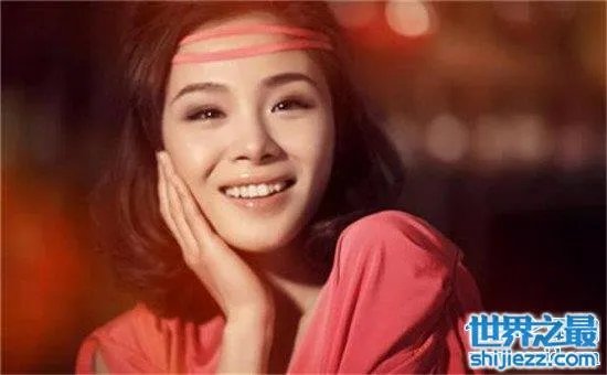 密春雷前妻金晶照片曝光，央视一姐因怀孕上位 