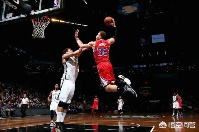 为什么有段时间洛杉矶快船队叫快艇,现在又叫回快船了?