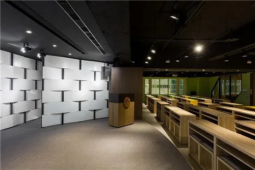 有电但灯很暗是什么原因