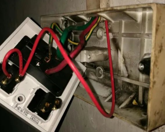 插座开关怎么接线