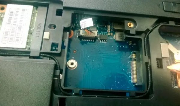 e431加装固态硬盘方法图文