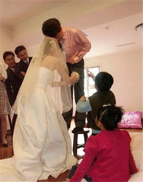 闹新房的招数有哪些 新颖的闹洞房招数盘点