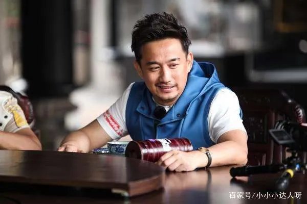 刘若英跟黄磊曾经有过一段情史,就连孙莉都不知道,两个人为何分道扬镳了?