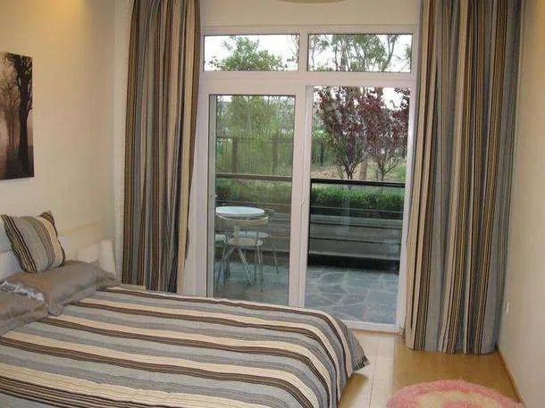 卧室阳台推拉门必要吗