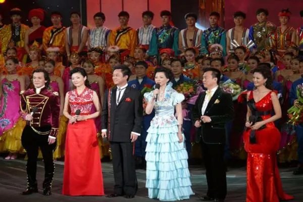 2019央视春晚节目单里面都有什么节目?